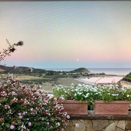 Holiday home Violet Chia